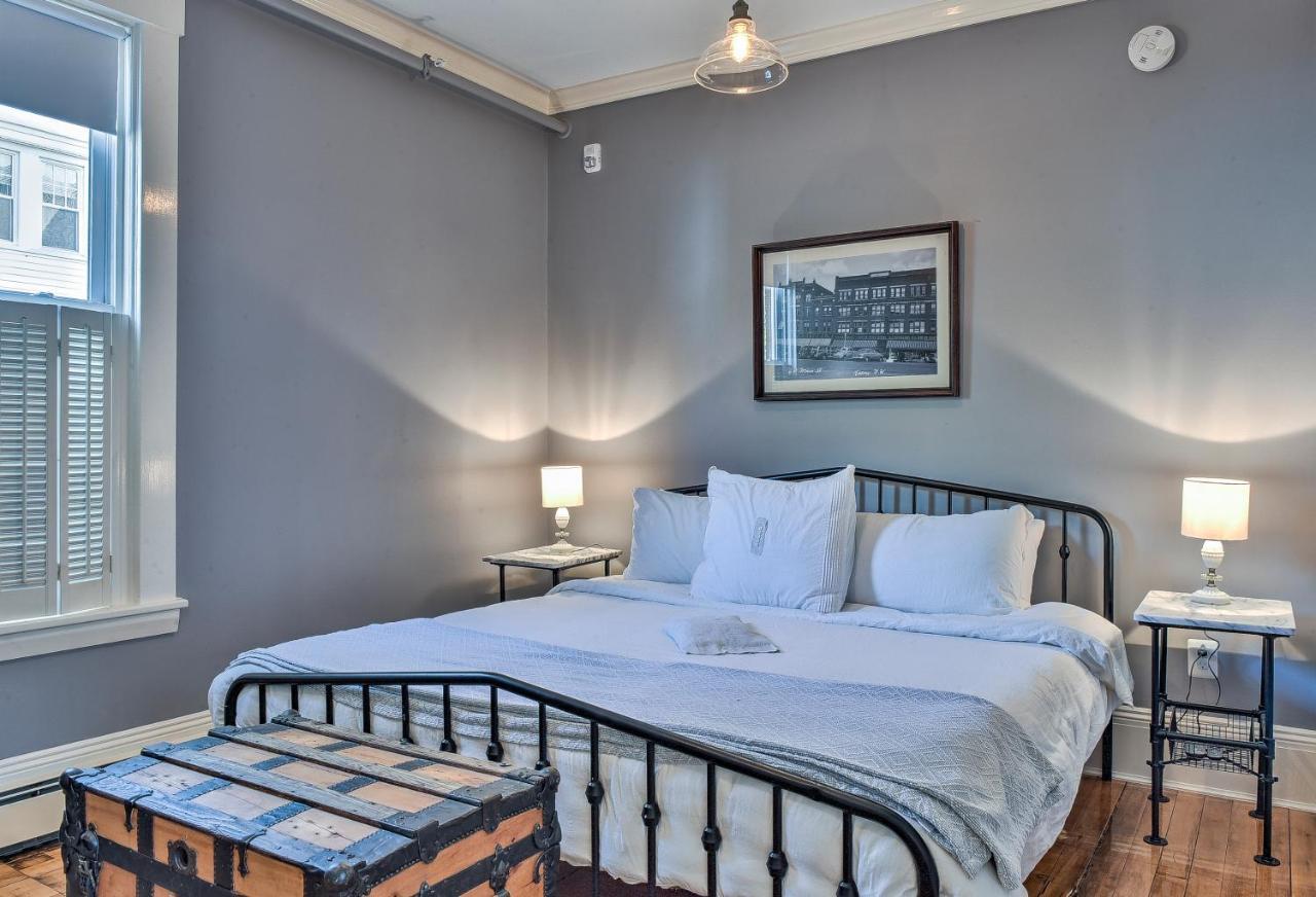 The Burrell House Otel Keene Dış mekan fotoğraf